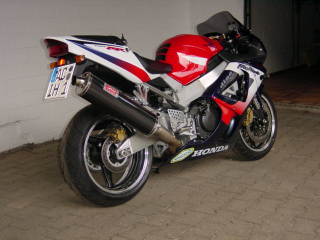 Honda cbr929rr Street